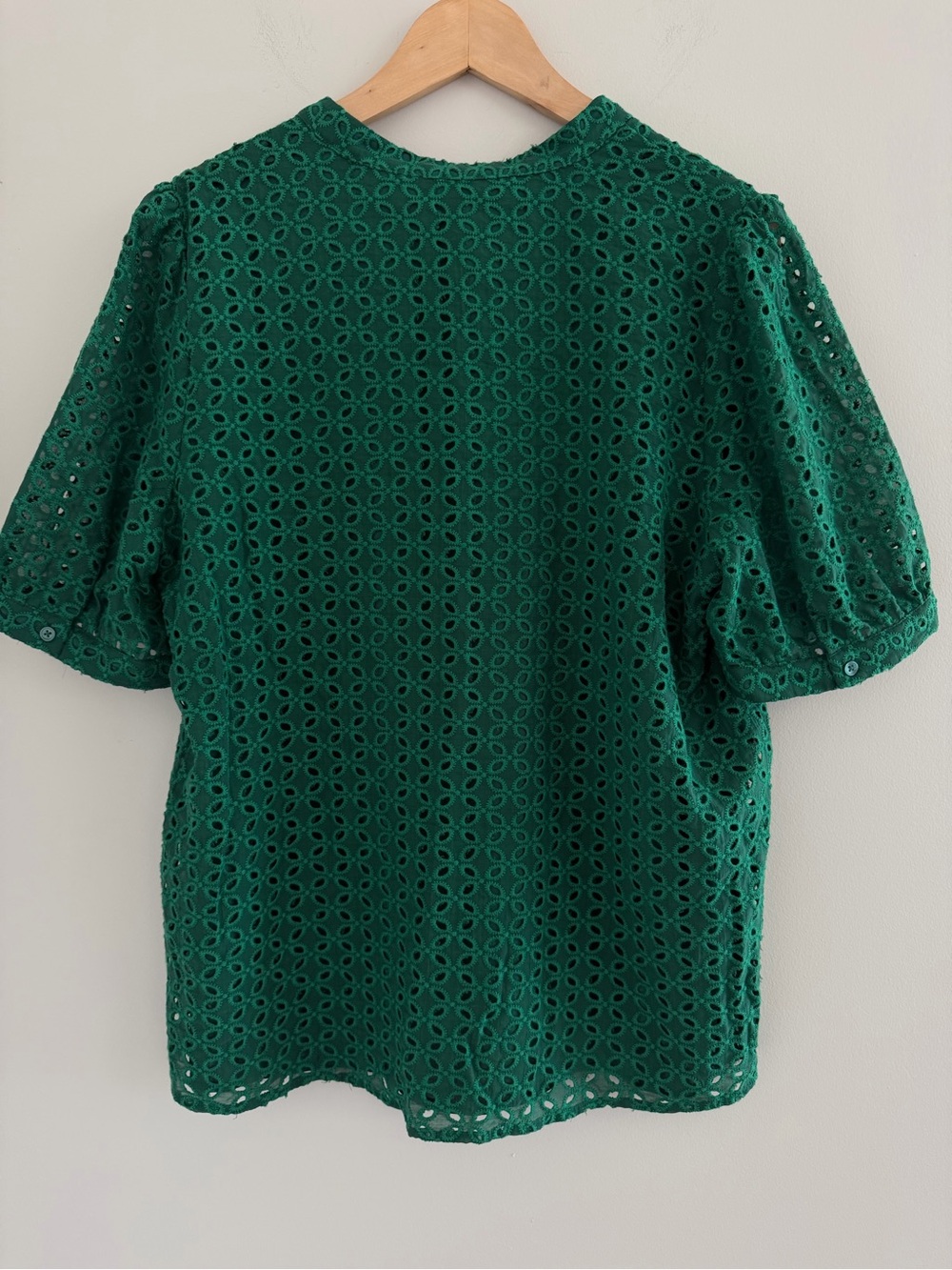 NWT Ann Taylor Womens L Green Eyelet Puff Sleeve Blouse Top Feminine Office Chic - Picture 9 of 9